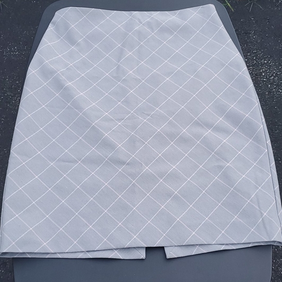 Express Dresses & Skirts - Express pencil skirt size 4